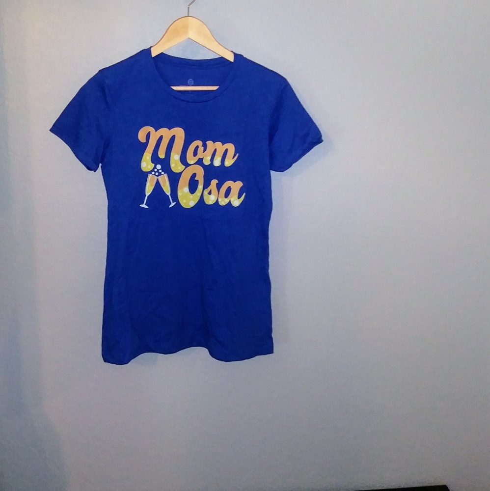 NWT- Womans graphic Tshirt-L - Picture 2 of 4